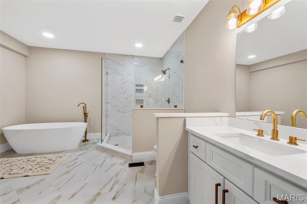 Hollow Hills - Residential