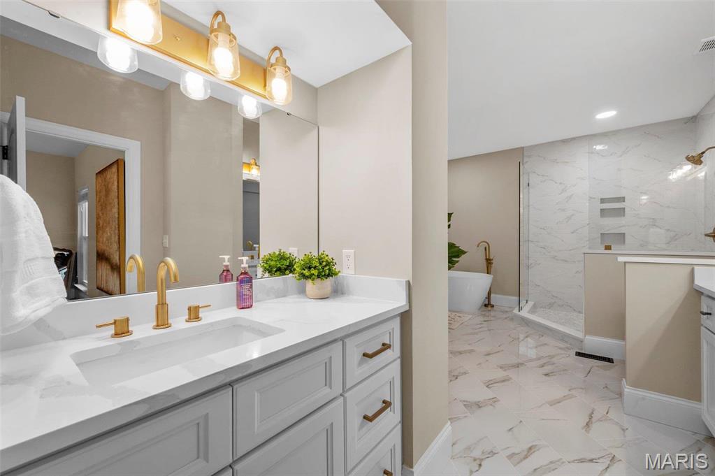 Hollow Hills - Residential