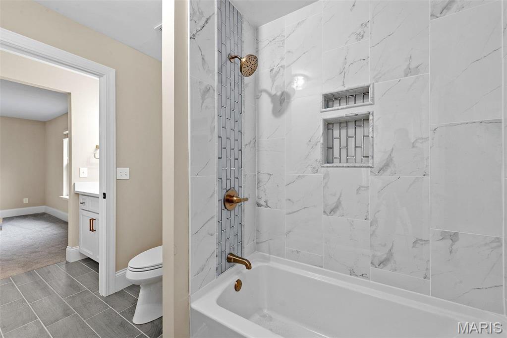 Hollow Hills - Residential