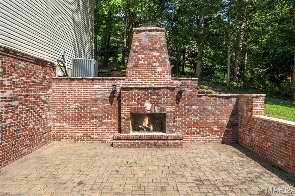 Hollow Hills - Residential