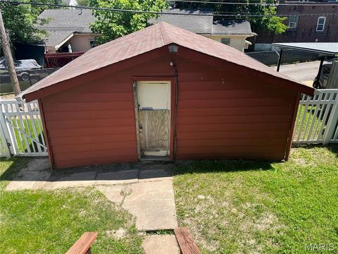Tiny photo for 5414 S Kingshighway Boulevard, St Louis, MO 63109 (MLS # 26030402)