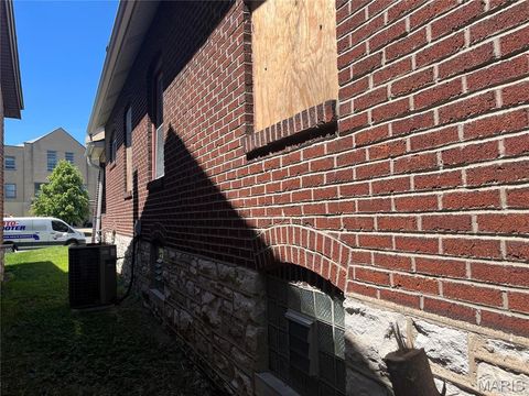 Tiny photo for 5414 S Kingshighway Boulevard, St Louis, MO 63109 (MLS # 26030402)