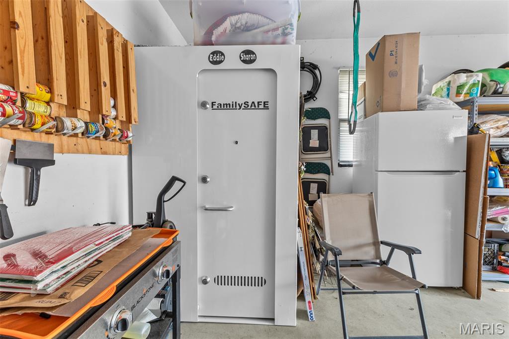 Harry Denmans Add - Residential