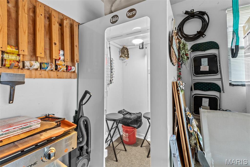 Harry Denmans Add - Residential