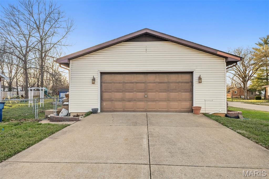 Harry Denmans Add - Residential