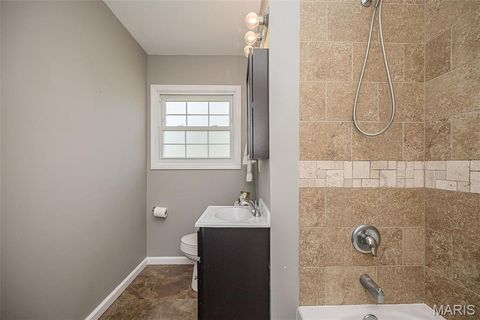 Tiny photo for 809 Lindell Drive, Ballwin, MO 63011 (MLS # 26030003)