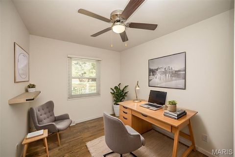 Tiny photo for 809 Lindell Drive, Ballwin, MO 63011 (MLS # 26030003)