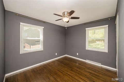 Tiny photo for 809 Lindell Drive, Ballwin, MO 63011 (MLS # 26030003)