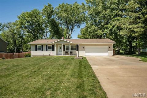 Tiny photo for 809 Lindell Drive, Ballwin, MO 63011 (MLS # 26030003)