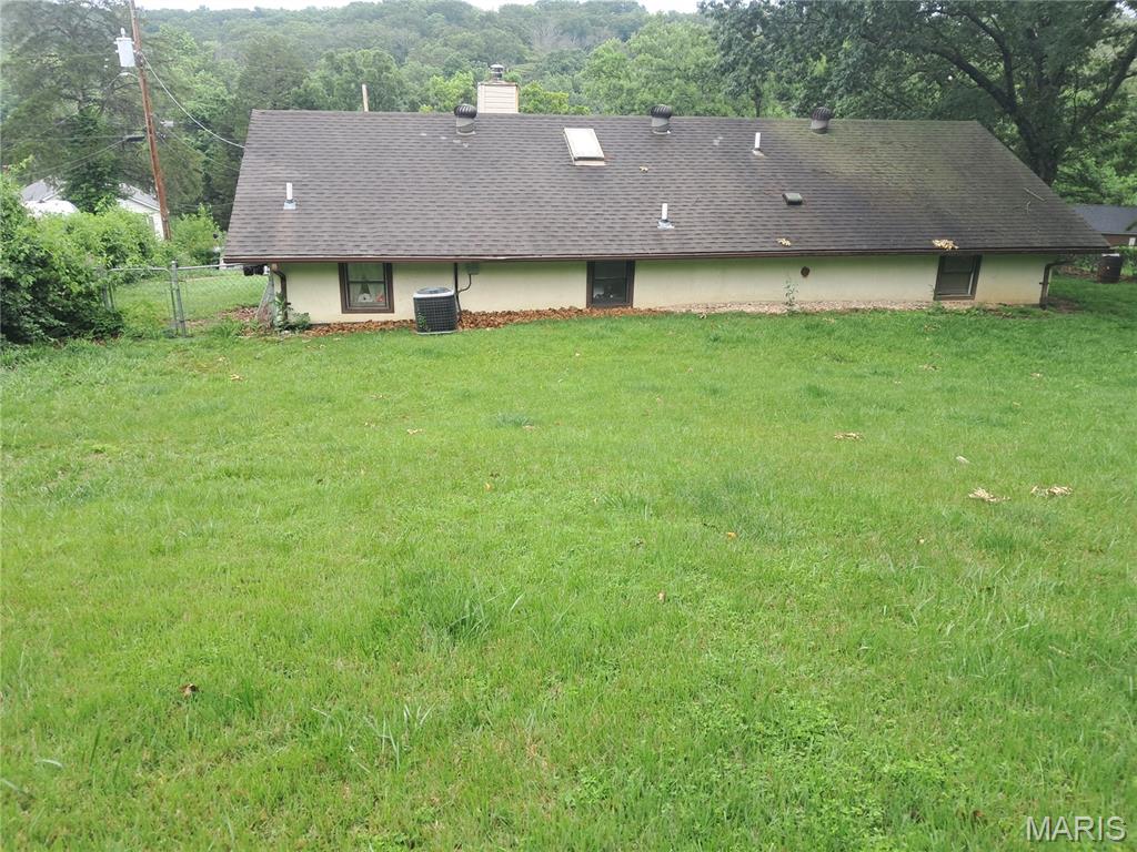 Lake Adelle 01 - Residential