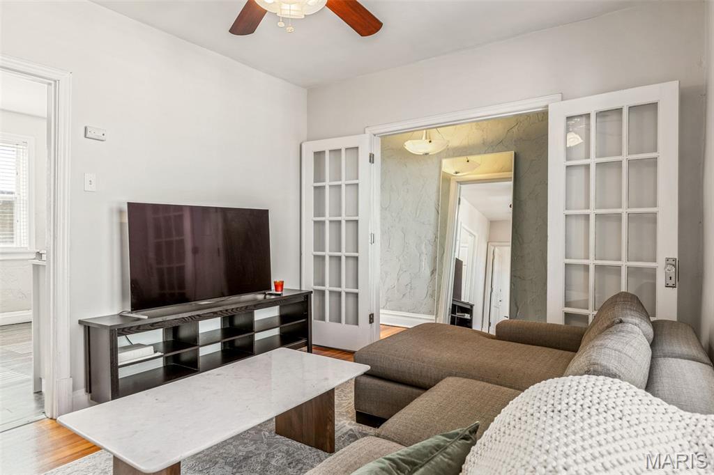 Laclede Race Course Sub - Residential Income