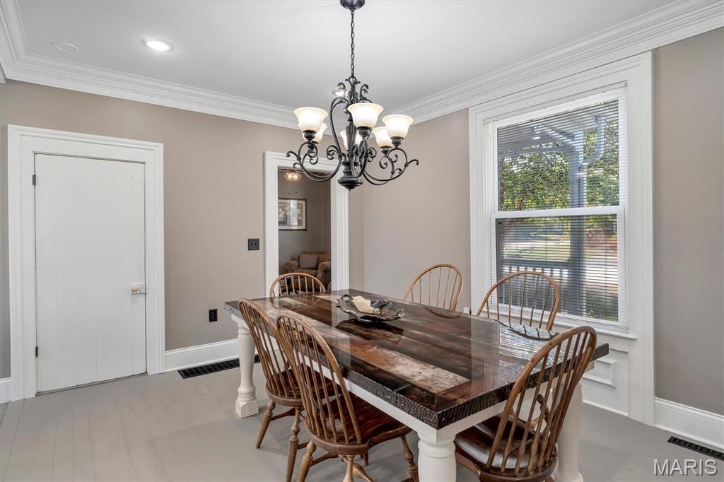 404 S 2nd Street