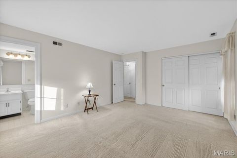 Tiny photo for 524 N Kirkwood Road #2A, Kirkwood, MO 63122 (MLS # 26006732)