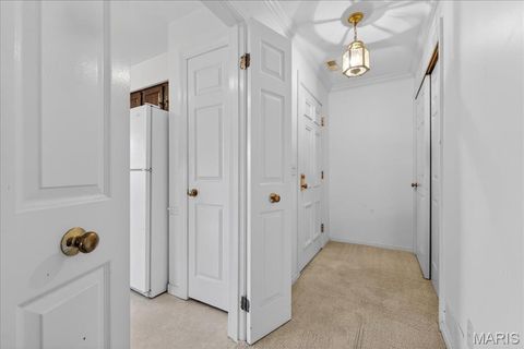 Tiny photo for 524 N Kirkwood Road #2A, Kirkwood, MO 63122 (MLS # 26006732)