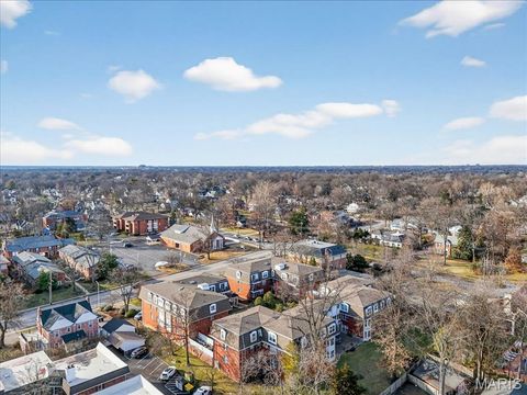 Tiny photo for 524 N Kirkwood Road #2A, Kirkwood, MO 63122 (MLS # 26006732)