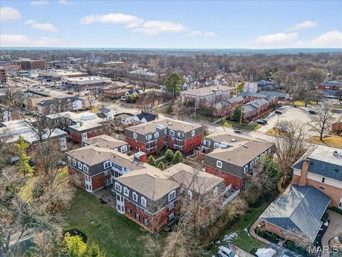 Tiny photo for 524 N Kirkwood Road #2A, Kirkwood, MO 63122 (MLS # 26006732)