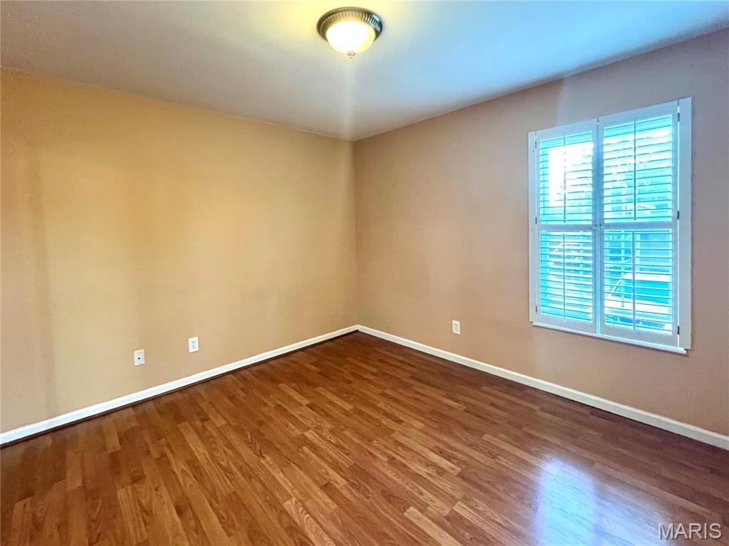 Sherwood Place Condo Seven - Residential