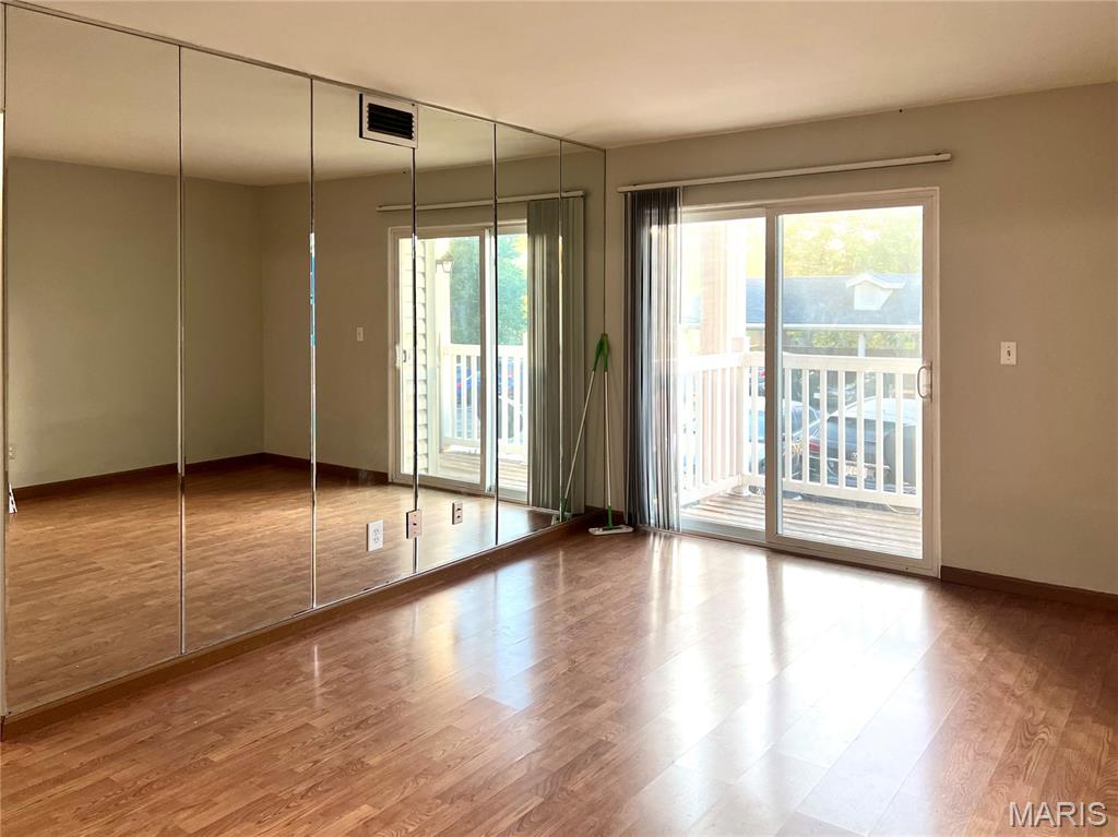 Sherwood Place Condo Seven - Residential