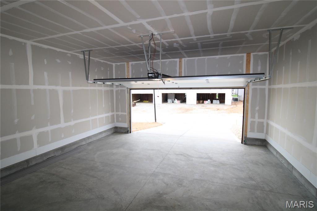 Birdie Hills Crossing - Residential Lease