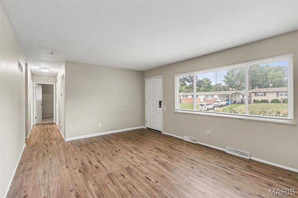 1260 Bobolink Drive