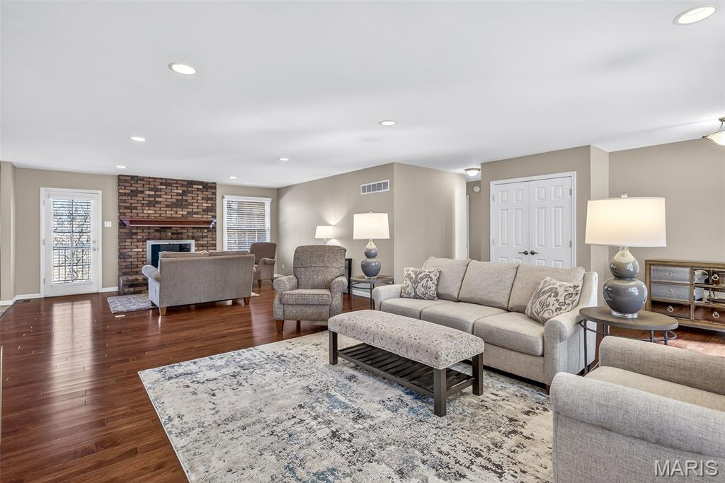 Sunset Gardens Add Place 4 - Residential