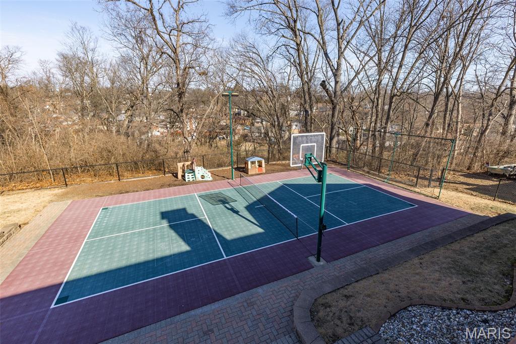 Sunset Gardens Add Place 4 - Residential