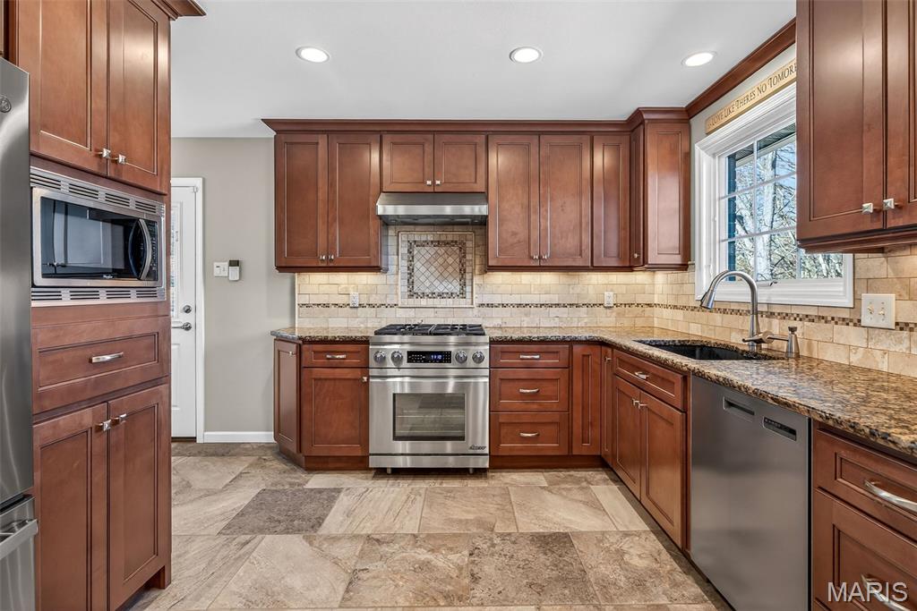 Sunset Gardens Add Place 4 - Residential