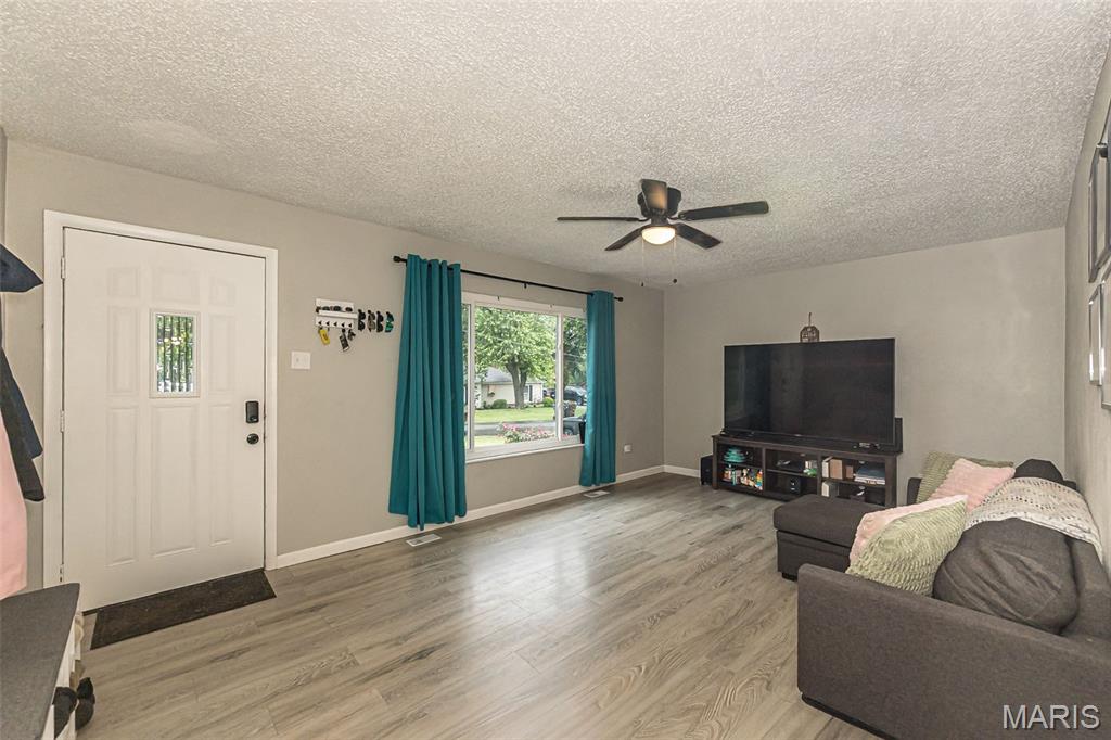 Hi Pt Ac - Residential
