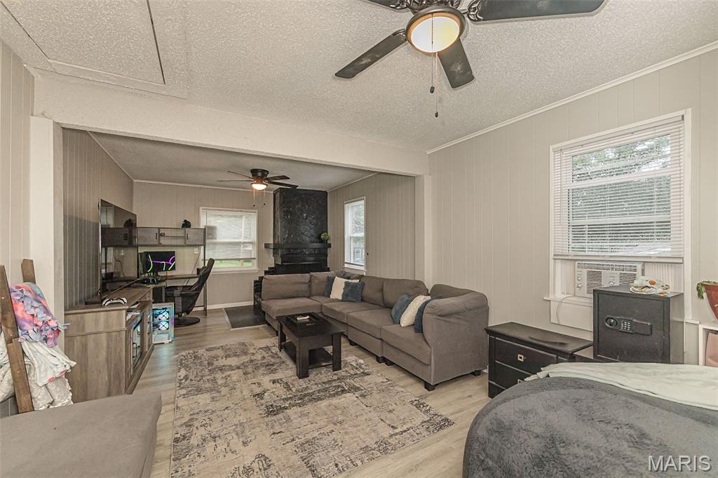 Hi Pt Ac - Residential