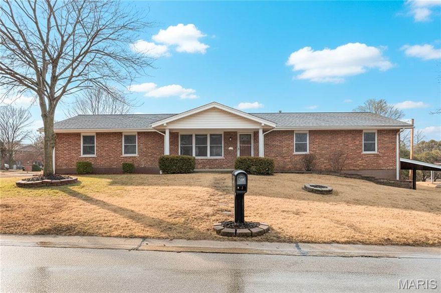 Renovation complete on this spectacular 4 bedroom ranch home with tons of updates throughout! Covered front porch will greet you as you approach. Recently refinished hardwood floors running through family room, hall, and all 3 main floor bedrooms! Tons of natural light beaming from the vinyl windows! Spacious family room with lots of space to relax! Large kitchen features brand new 42" tall cabinets with soft close doors and drawers, new center island with bar stool seating, new granite countertops, and new stainless appliances! Kitchen flooring is brand new! Oversized eat in dining space! Primary bedroom suite features private full bath with new vanity and toilet, full shower, and lots of tile work! Two additional spacious main level bedrooms and an updated hall bath with new flooring, new tub, vanity, and toilet! All interior doors and baseboards are brand new throughout the main level. Updated light and plumbing fixtures throughout! Walkout lower level offers an additional full bedroom with new LVP flooring! Tons of additional storage space! Oversized 2 car garage with storage closet. Additional updates include freshly painted throughout, brand new panel doors throughout main level, all new door handles and hardware, new light and plumbing fixtures, fresh landscaping, oversized back patio, and outstanding location and neighborhood with easy access to 370!
