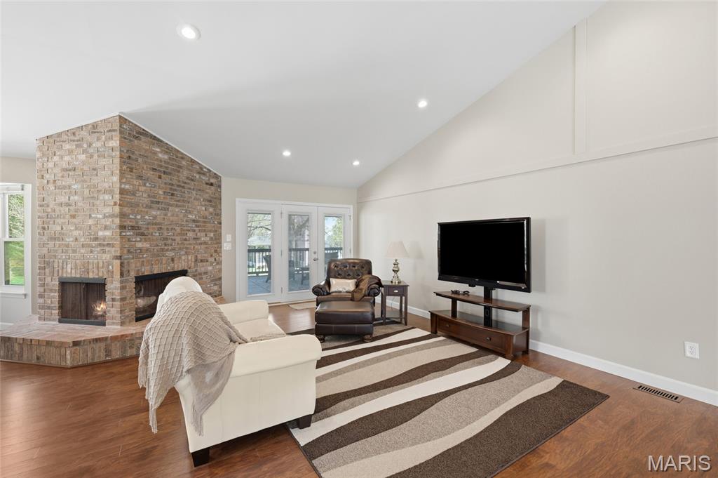 Sycamore Manor 1 - Residential