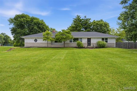 Photo of 504 Wren Avenue, Manchester, MO 63021 (MLS # 26033916)