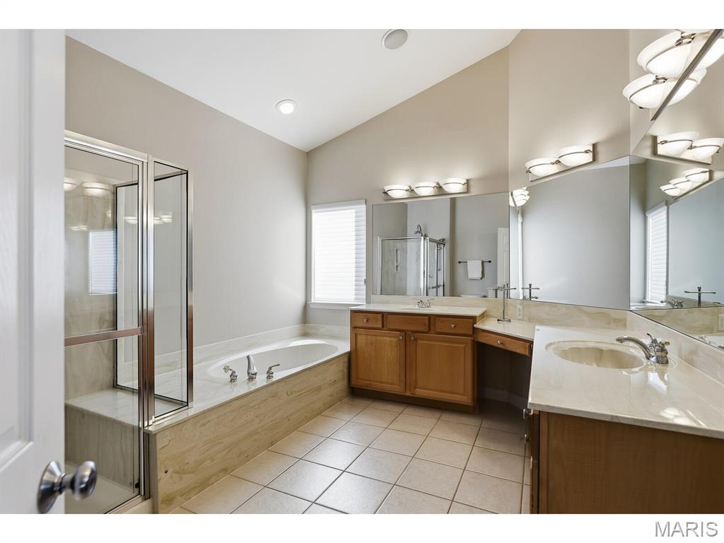 Clayton Hollow - Residential