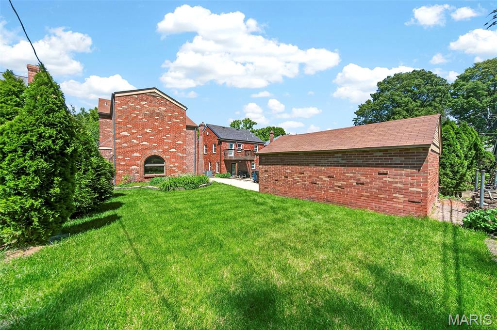 West University 3 - Residential