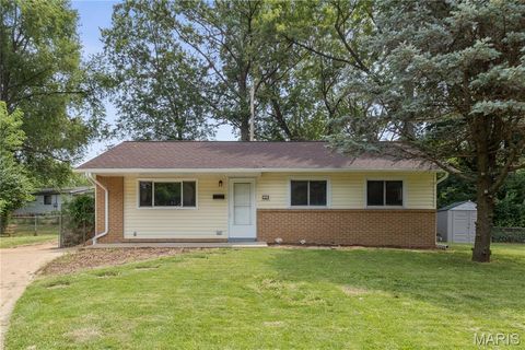 7040 Clover Lane Hazelwood MO 63042
