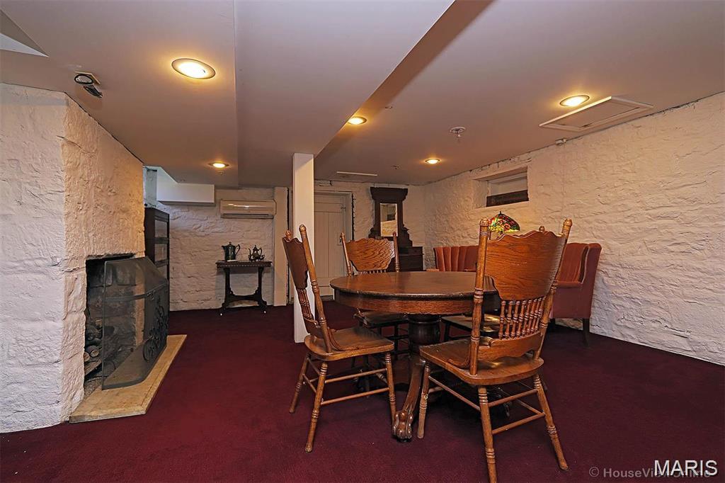 n - Commercial Sale