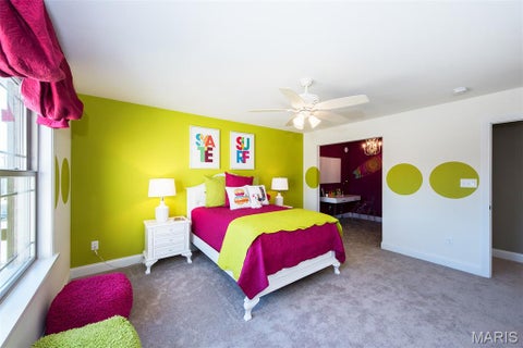 Tiny photo for 350 S Mason Road, Creve Coeur, MO 63141 (MLS # 26069155)