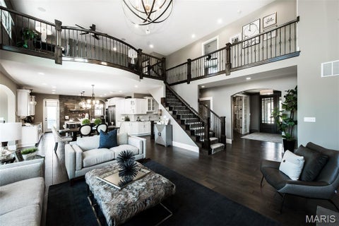Tiny photo for 350 S Mason Road, Creve Coeur, MO 63141 (MLS # 26069155)