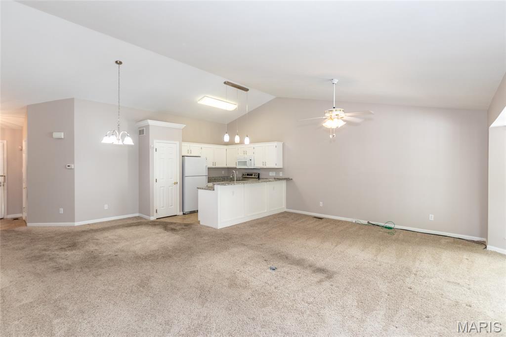 Concord Village, Missouri 63123, United States, 2 Bedrooms Bedrooms, ,2 BathroomsBathrooms,Residential,Pending,156384