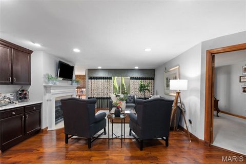 Tiny photo for 14300 Conway Meadows Court #101, Chesterfield, MO 63017 (MLS # 25075212)