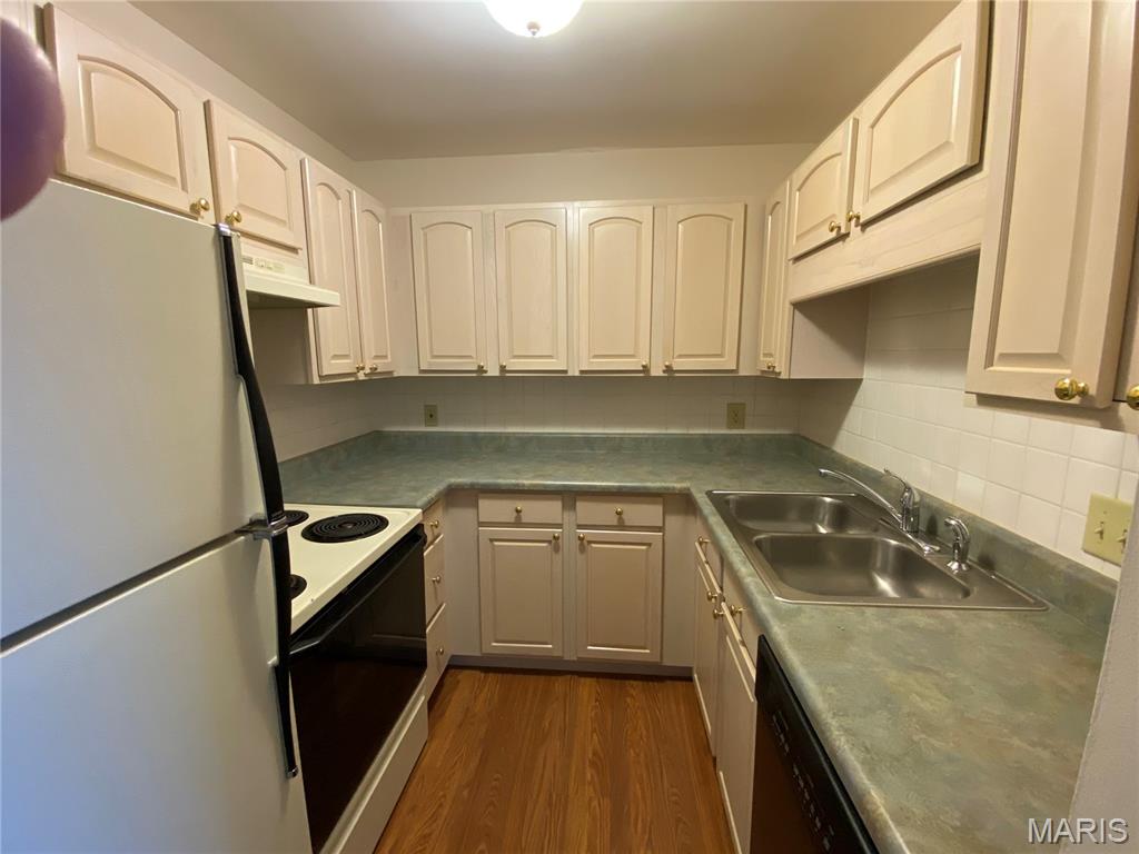 5267 Cedarstone Court D