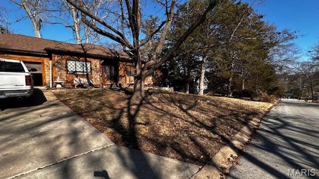 Photo of 105 Willow Drive, Eureka, MO 63025 (MLS # 26018107)