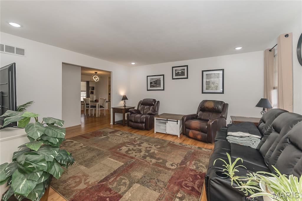 Seven Hills 4 - Residential