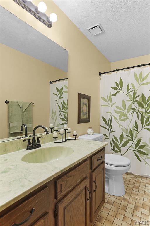 New England Village Three - Residential