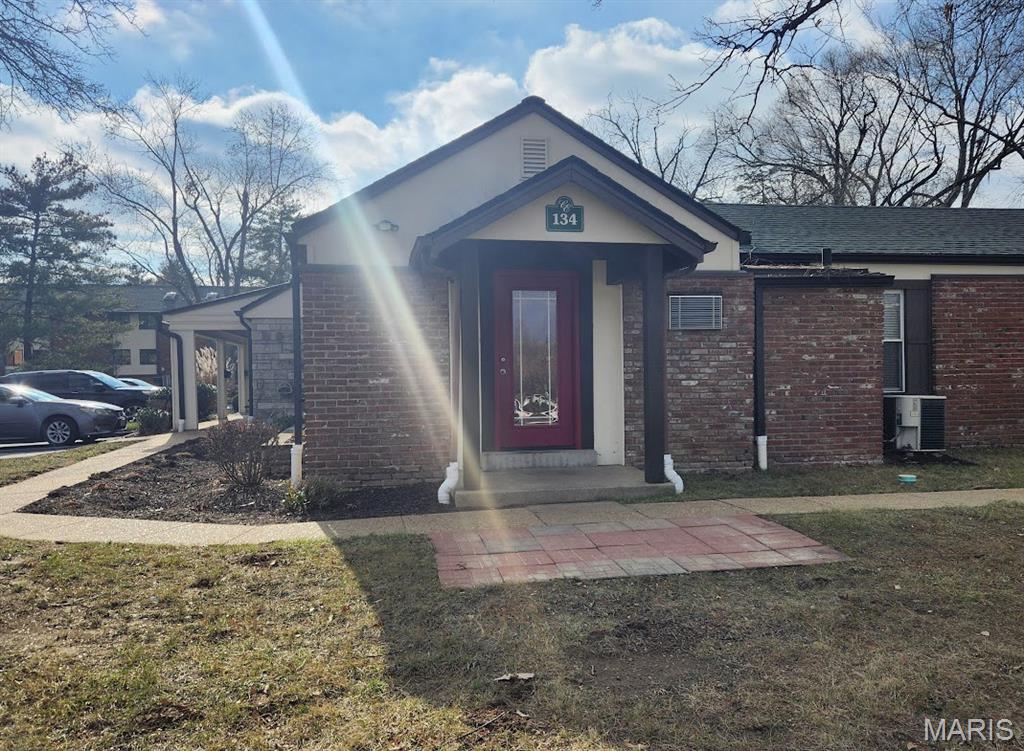 134 Clarkson Executive Park