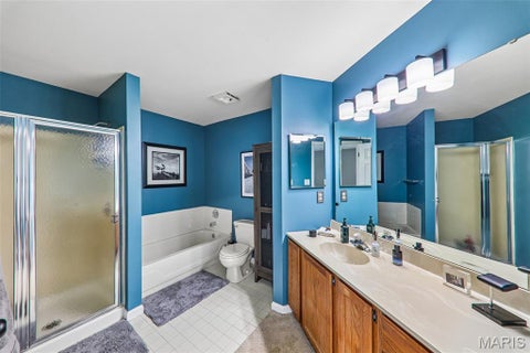 Tiny photo for 16180 Lea Oak Court Court, Chesterfield, MO 63017 (MLS # 26067791)