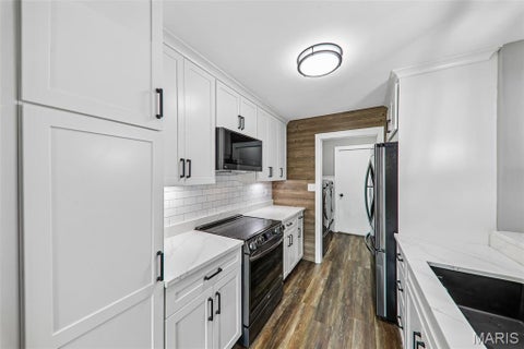 Tiny photo for 16180 Lea Oak Court Court, Chesterfield, MO 63017 (MLS # 26067791)