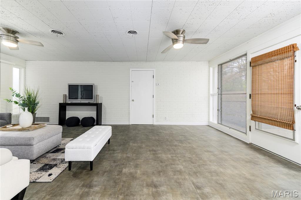 Country Aire 2 - Residential