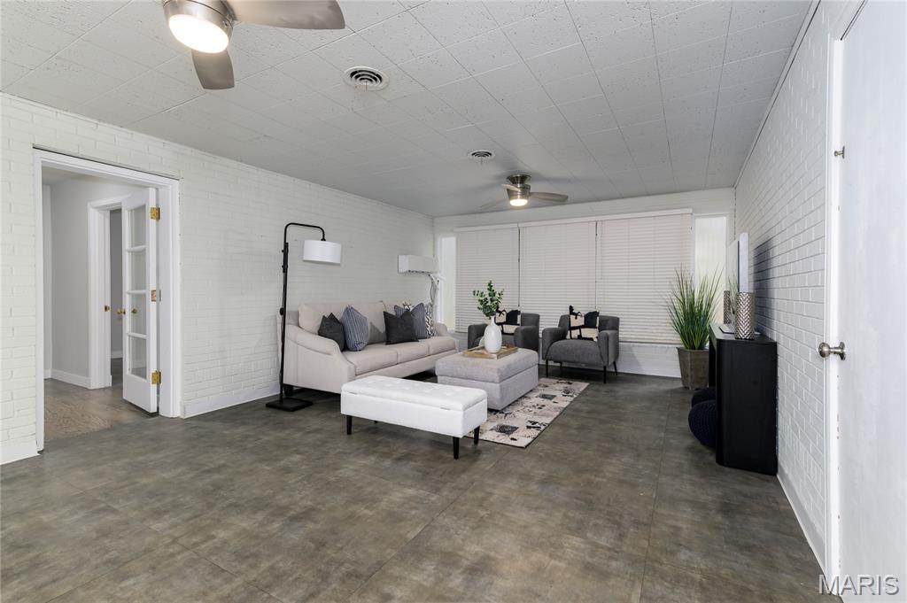 Country Aire 2 - Residential