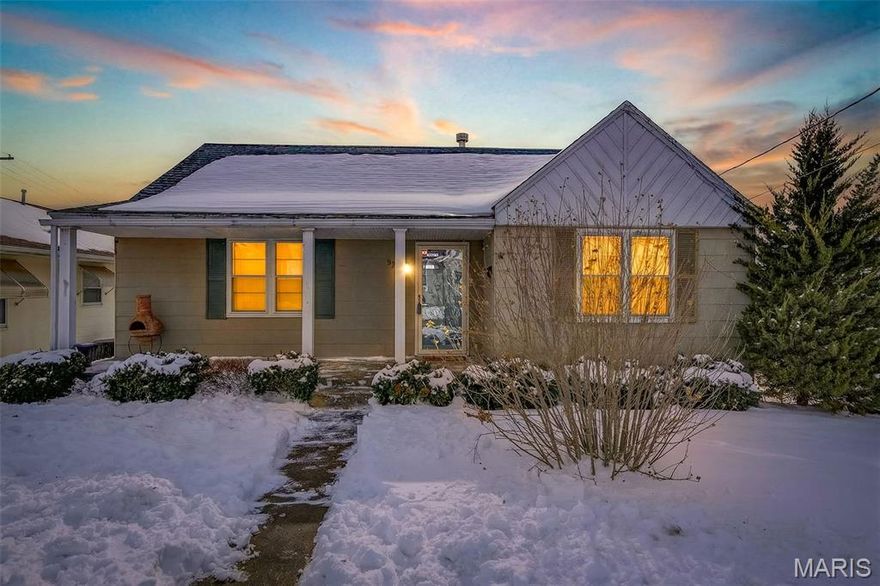 !!!! BACK ON MARKET AT NO FAULT TO SELLER !!!!  Spacious and welcoming, this 4-bedroom, 1.5-bath home in the heart of Ste. Genevieve offers comfortable living with room to grow. The open and airy living area flows seamlessly into a generous kitchen, perfect for everyday living and entertaining. Thoughtful layout provides flexibility for a home office, guest space, or growing household. Conveniently located near local schools, shopping, and historic downtown Ste. Genevieve, this property blends small-town charm with practical living. Don’t miss your opportunity to make this inviting home your own!